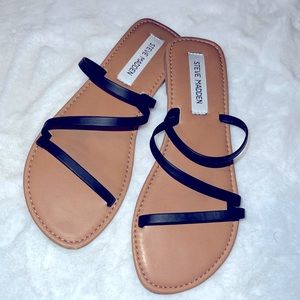 Black Steve Madden sandals